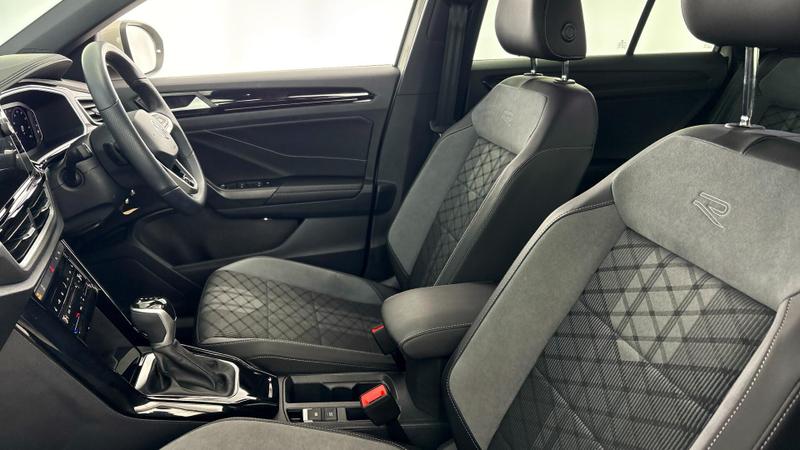 Used Volkswagen T-Roc 2025 for sale - 76244751: Photo 34