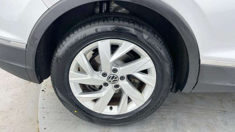 Used Volkswagen Tiguan 2021 for sale - 76244849: Photo 22