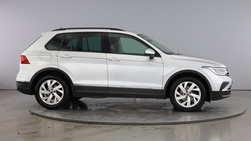 Used Volkswagen Tiguan 2021 for sale - 76244849: Photo 4