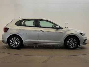 Used Volkswagen Polo 2024 for sale - 77020132: Photo