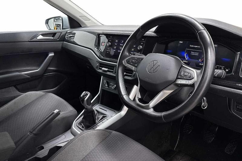 Used Volkswagen Polo 2024 for sale - 77020132: Photo 6