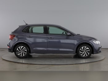 Used Volkswagen Polo 2023 for sale - 78667712: Photo