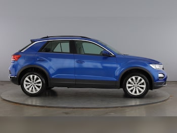 Used Volkswagen T-Roc 2019 for sale - 79404798: Photo