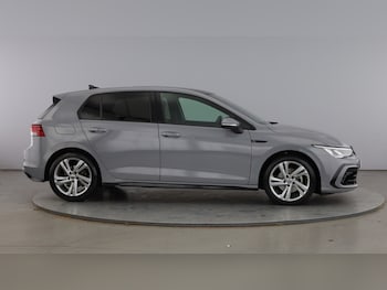 Used Volkswagen Golf 2023 for sale - 77931844: Photo