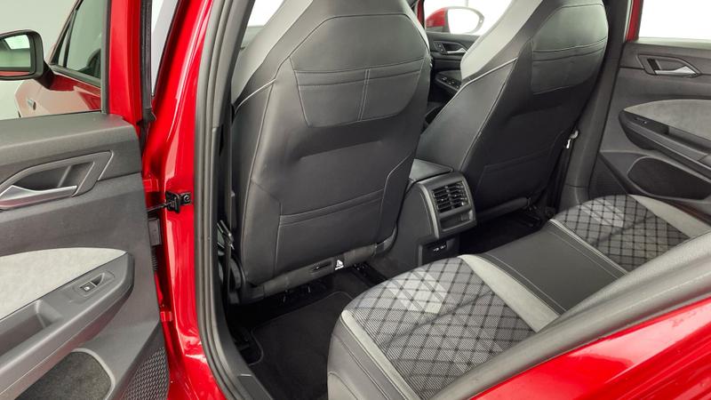 Used Volkswagen Golf 2022 for sale - 76244750: Photo 32