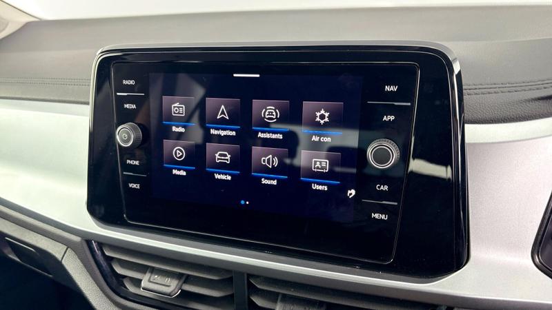 Used Volkswagen T-Roc 2023 for sale - 76908637: Photo 18