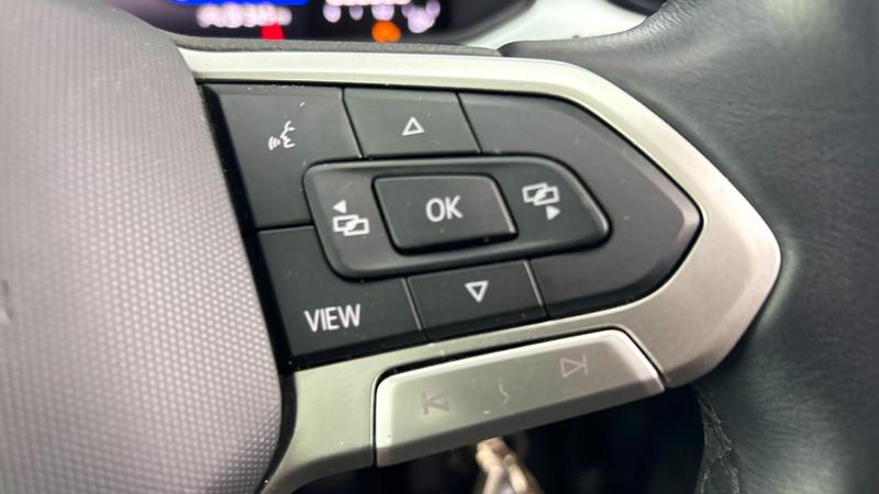 Used Volkswagen T-Roc 2023 for sale - 76908637: Photo 24