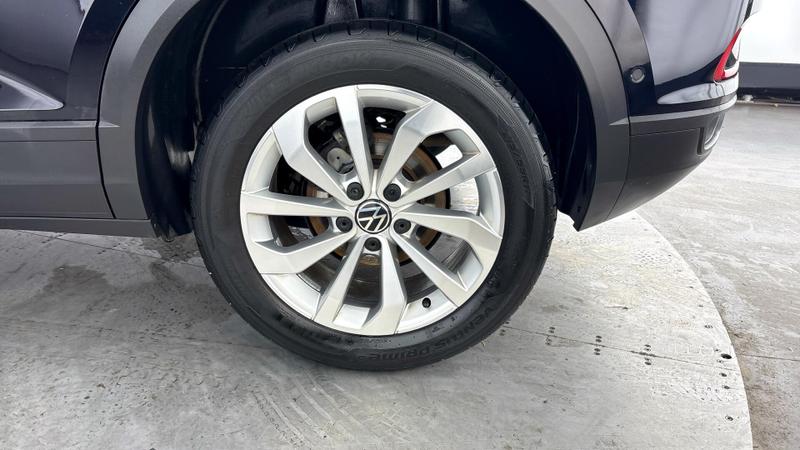 Used Volkswagen T-Roc 2023 for sale - 76908637: Photo 31