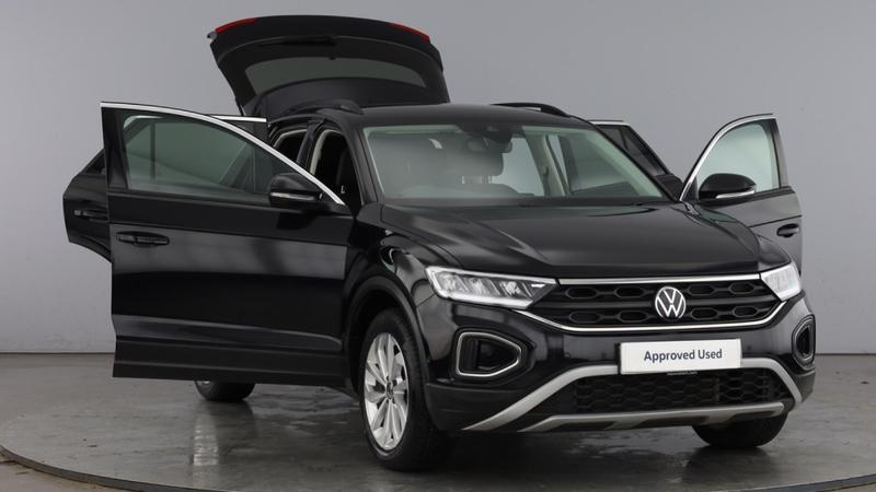 Used Volkswagen T-Roc 2023 for sale - 76908637: Photo 9