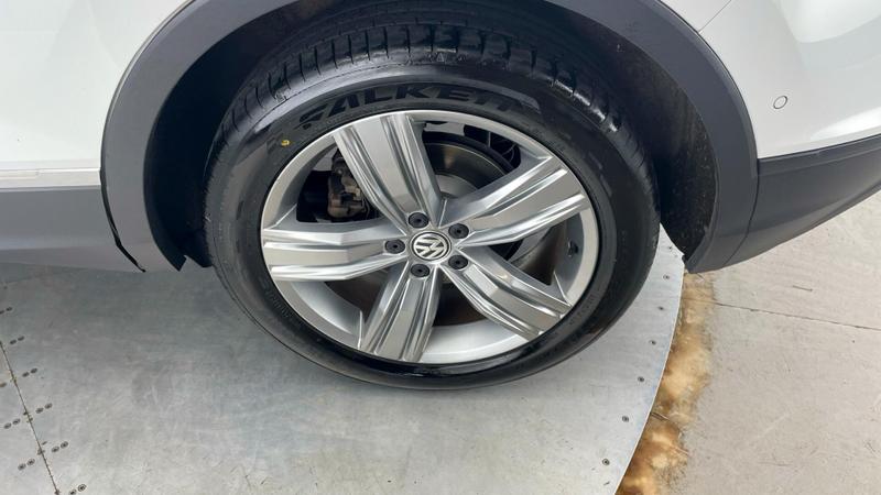 Used Volkswagen Tiguan 2019 for sale - 76415797: Photo 37