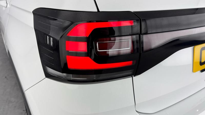 Used Volkswagen T-Cross 2023 for sale - 76940055: Photo 29