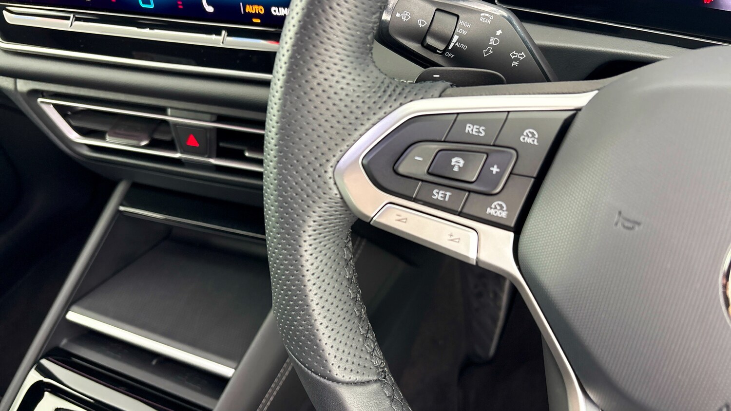 Used Volkswagen Tiguan 2025 for sale - 77636280: Photo 32