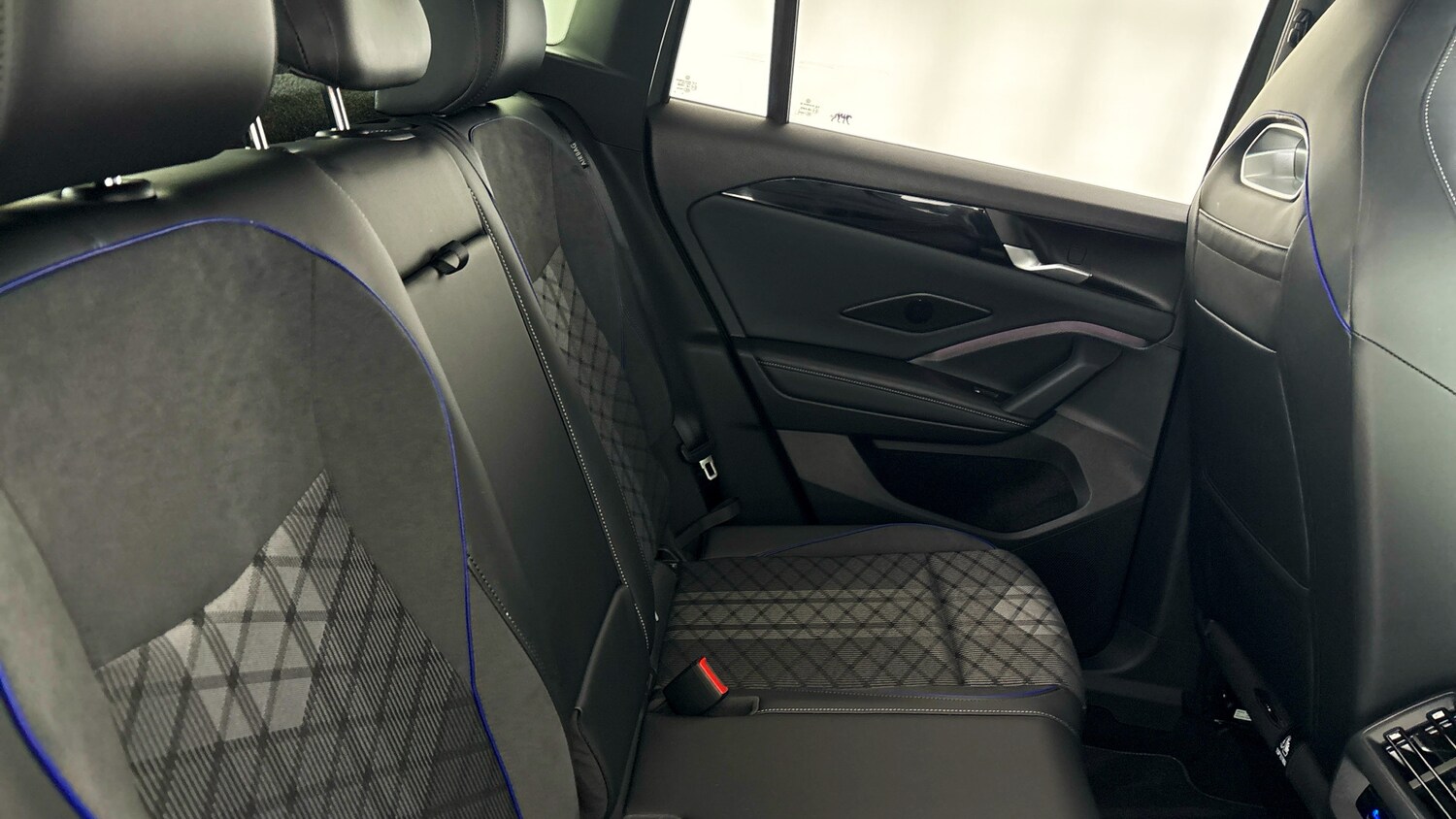 Used Volkswagen Tiguan 2025 for sale - 77636280: Photo 36