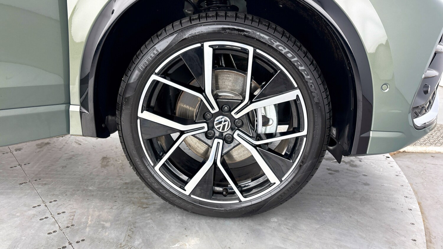 Used Volkswagen Tiguan 2025 for sale - 77636280: Photo 5