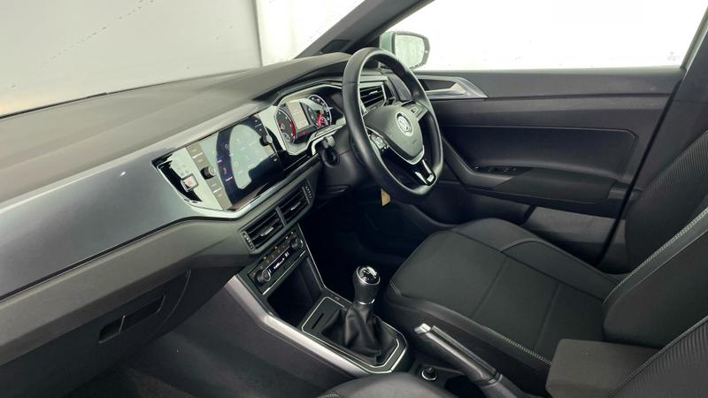 Used Volkswagen Polo 2019 for sale - 76312554: Photo 2