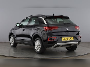 Used Volkswagen T-Roc 2024 for sale - 79404799: Photo