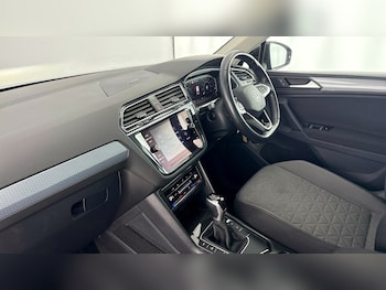 Used Volkswagen Tiguan 2022 for sale - 78078252: Photo