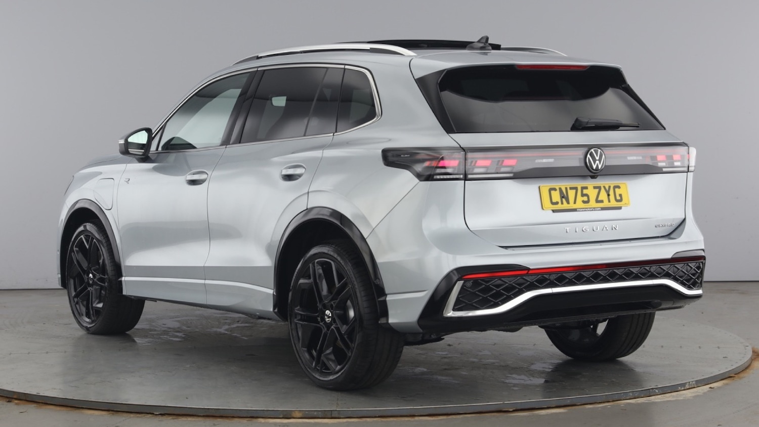 Used Volkswagen Tiguan 2025 for sale - 77619219: Photo 3