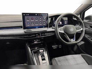 Used Volkswagen Golf 2025 for sale - 77636281: Photo