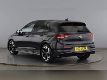 Used Volkswagen Golf 2024 for sale - 79779996: Photo