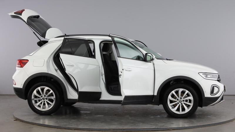 Used Volkswagen T-Roc 2024 for sale - 77138246: Photo 10