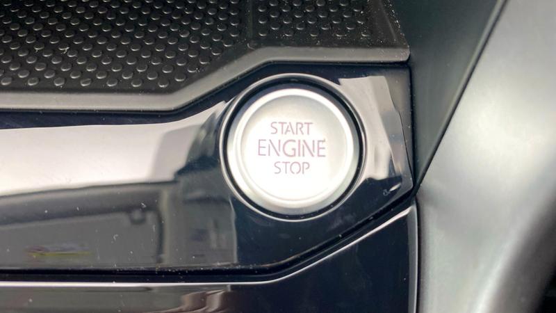 Used Volkswagen T-Roc 2024 for sale - 77138246: Photo 13