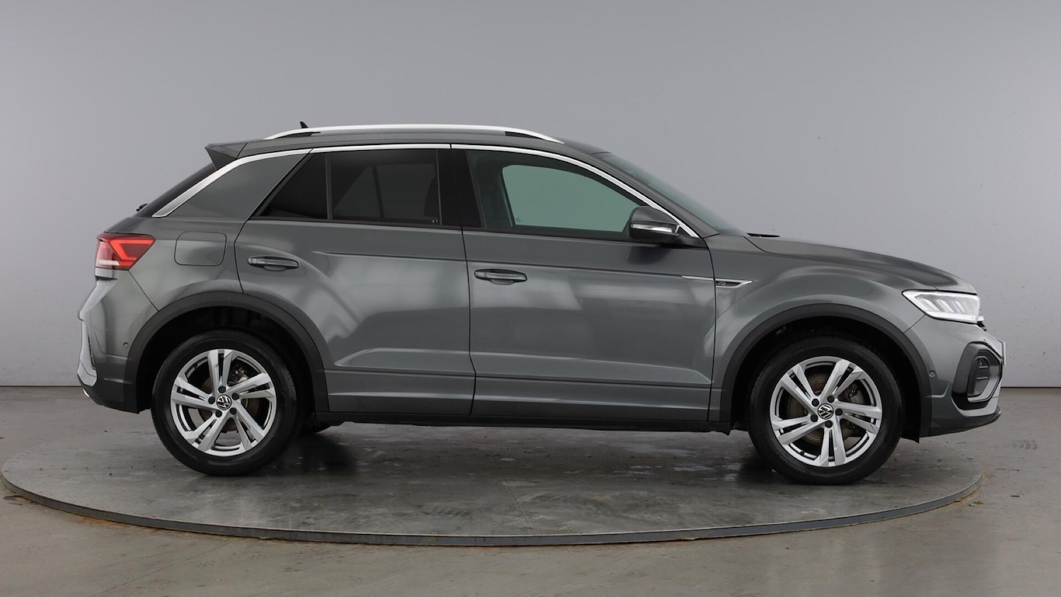 Used Volkswagen T-Roc 2025 for sale - 77515559: Photo 4