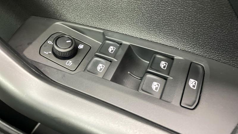 Used Volkswagen T-Cross 2025 for sale - 76553866: Photo 19