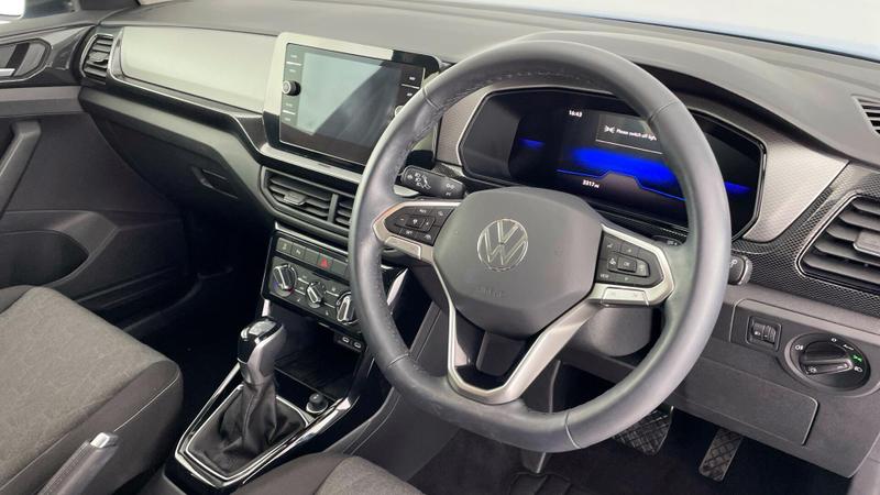 Used Volkswagen T-Cross 2025 for sale - 76553866: Photo 6