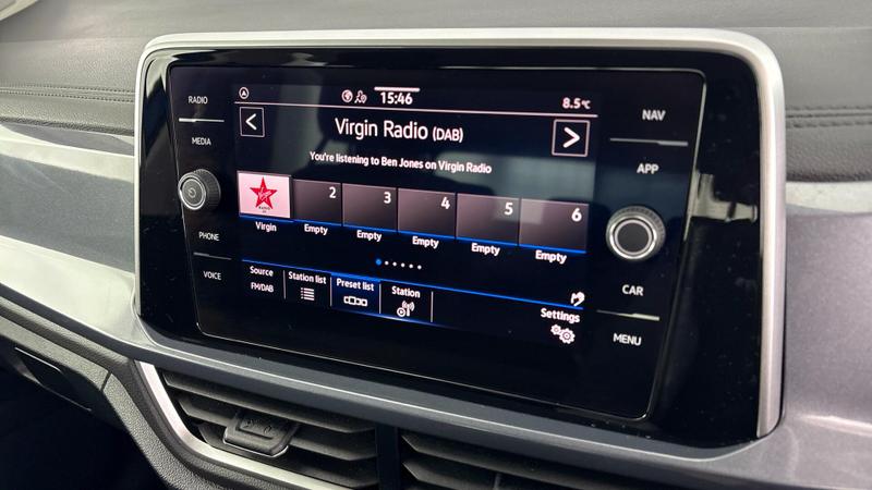 Used Volkswagen T-Roc 2023 for sale - 77161122: Photo 13