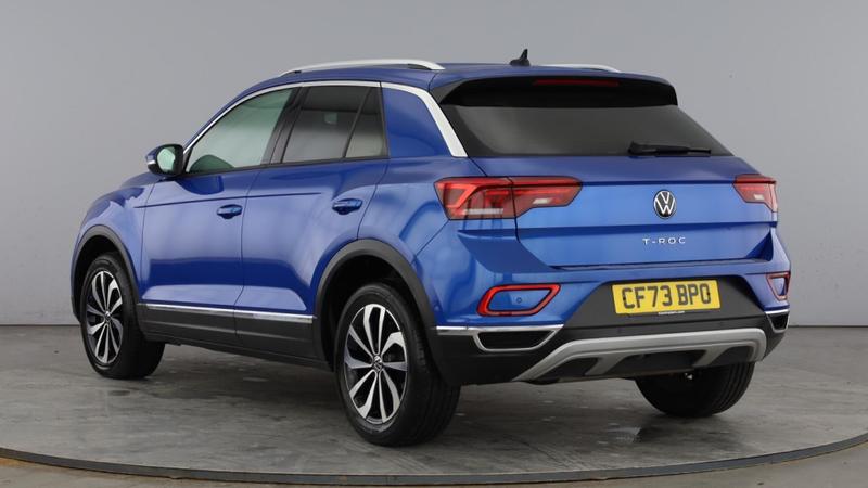 Used Volkswagen T-Roc 2023 for sale - 77161122: Photo 3