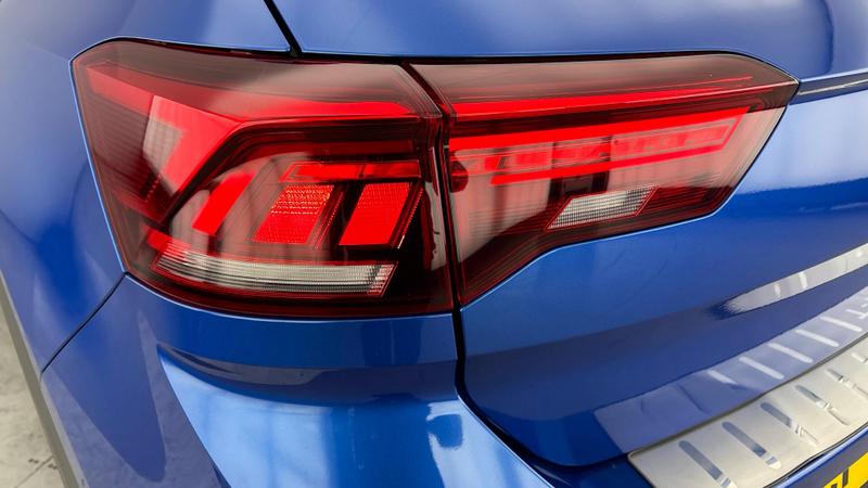 Used Volkswagen T-Roc 2023 for sale - 77161122: Photo 31