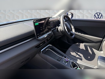 Used Volkswagen T-Roc 2026 for sale - 78828081: Photo
