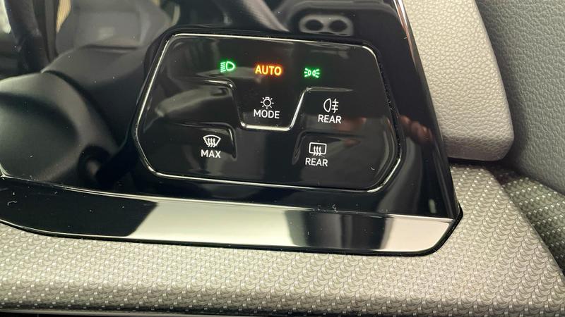 Used Volkswagen Golf 2023 for sale - 76631332: Photo 21