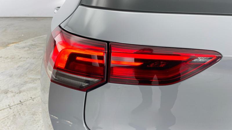 Used Volkswagen Golf 2023 for sale - 76631332: Photo 31