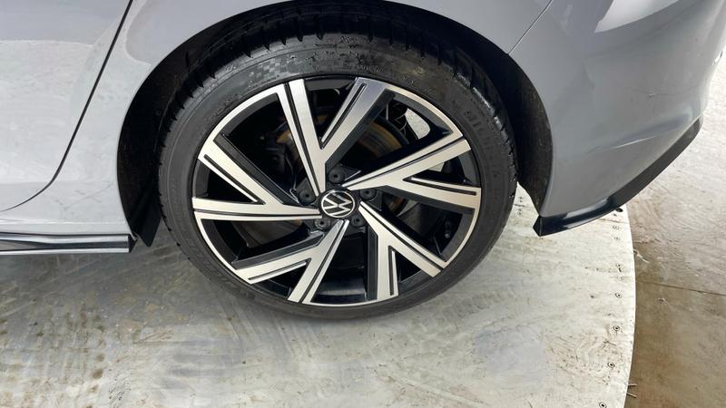 Used Volkswagen Golf 2023 for sale - 76631332: Photo 32