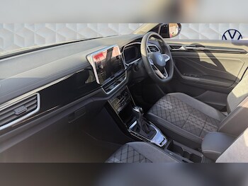 Used Volkswagen T-Roc 2026 for sale - 78520789: Photo