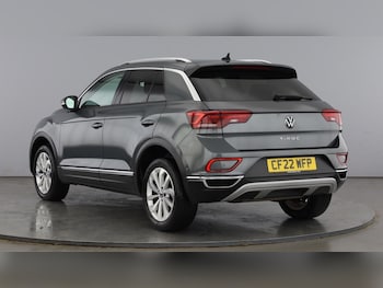 Used Volkswagen T-Roc 2022 for sale - 77602918: Photo