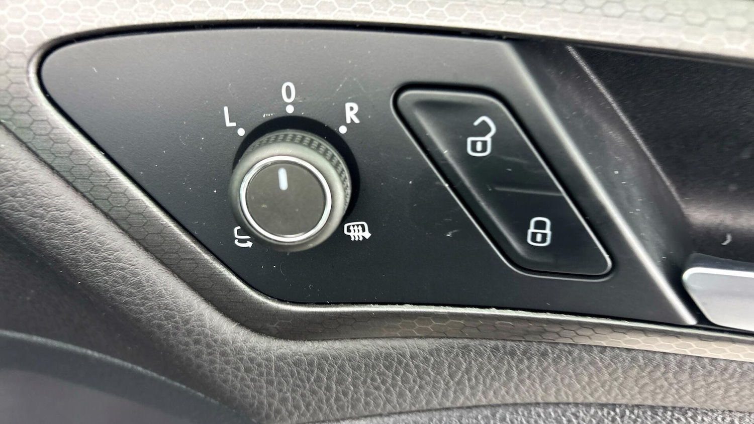 Used Volkswagen Golf 2019 for sale - 77791228: Photo 19