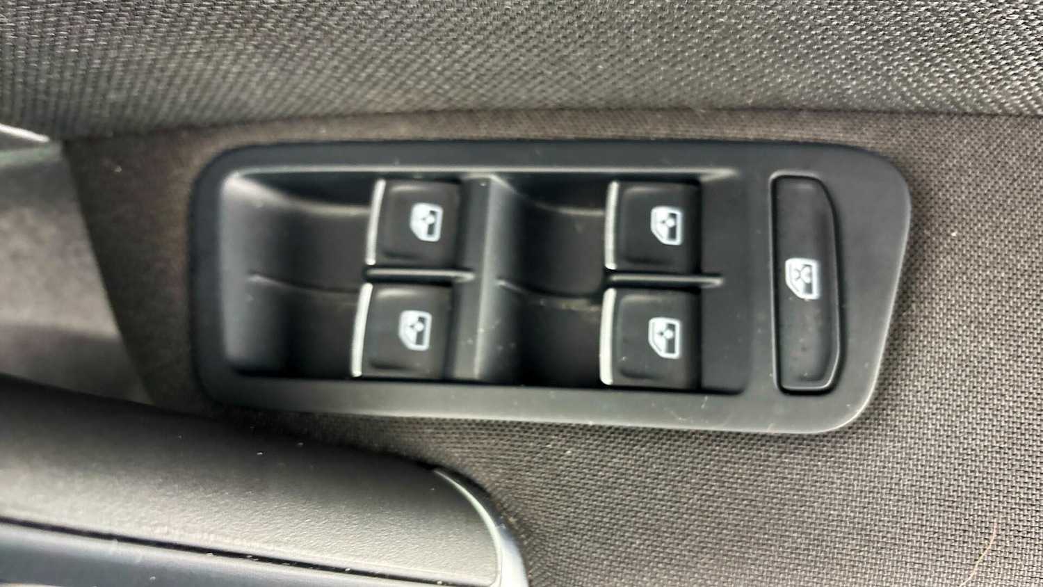 Used Volkswagen Golf 2019 for sale - 77791228: Photo 20