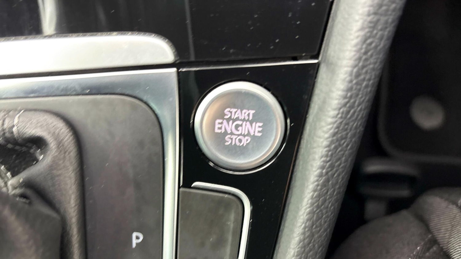 Used Volkswagen Golf 2019 for sale - 77791228: Photo 23