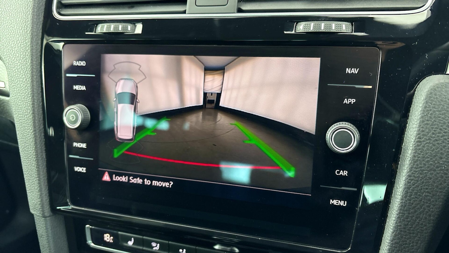 Used Volkswagen Golf 2019 for sale - 77791228: Photo 7