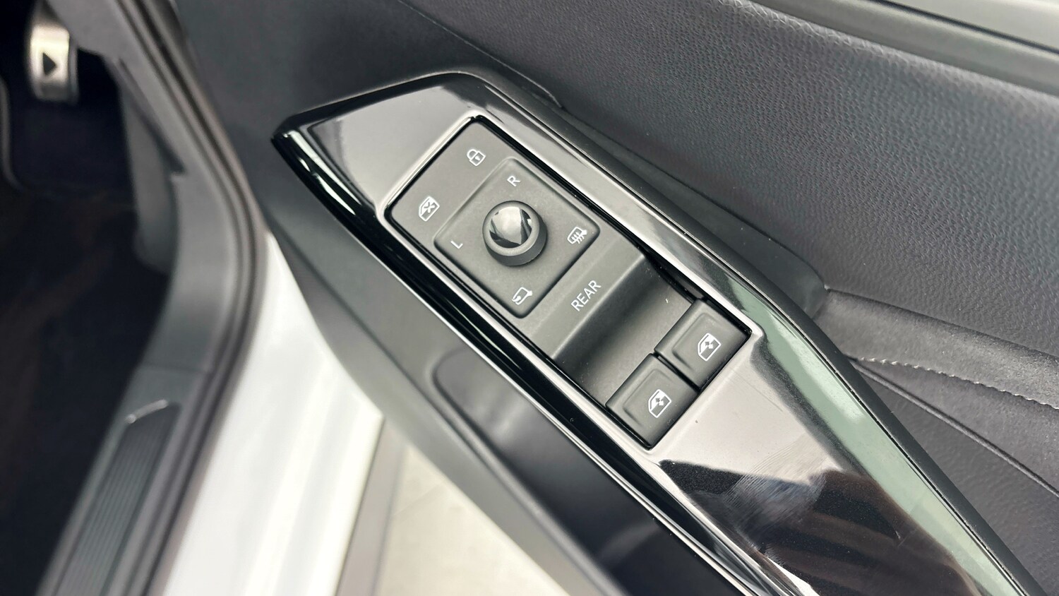 Used Volkswagen ID.3 2023 for sale - 77603038: Photo 20