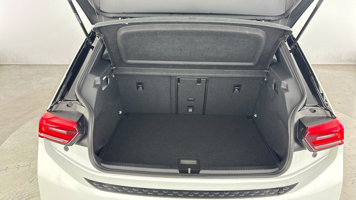 Used Volkswagen ID.3 2023 for sale - 77603038: Photo 28