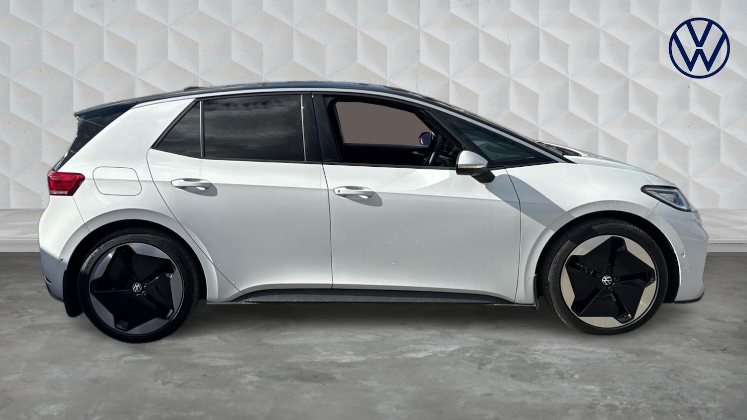 Used Volkswagen ID.3 2023 for sale - 77603038: Photo 4