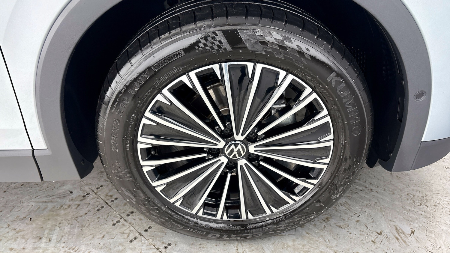 Used Volkswagen Tiguan 2025 for sale - 77505314: Photo 5