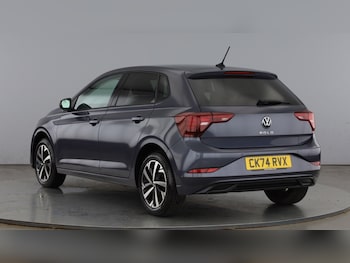 Used Volkswagen Polo 2024 for sale - 79074008: Photo