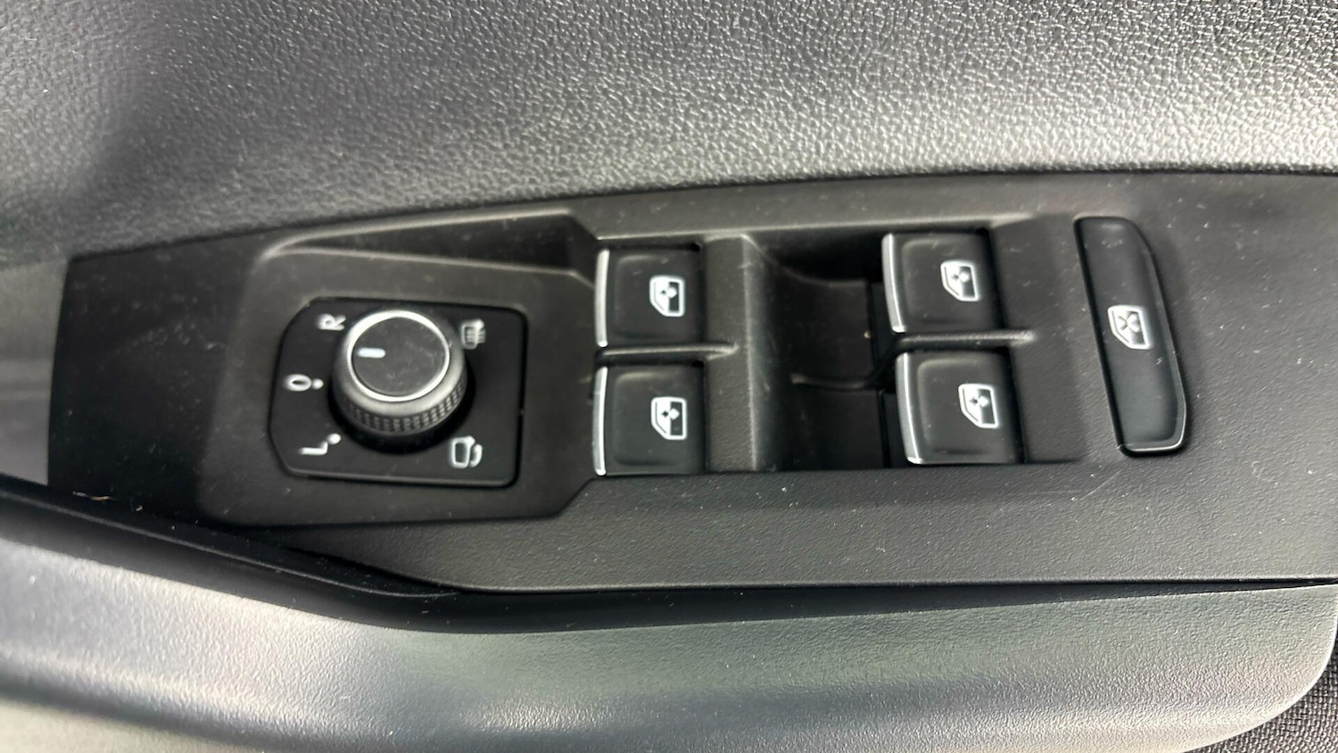 Used Volkswagen Polo 2023 for sale - 77708324: Photo 19