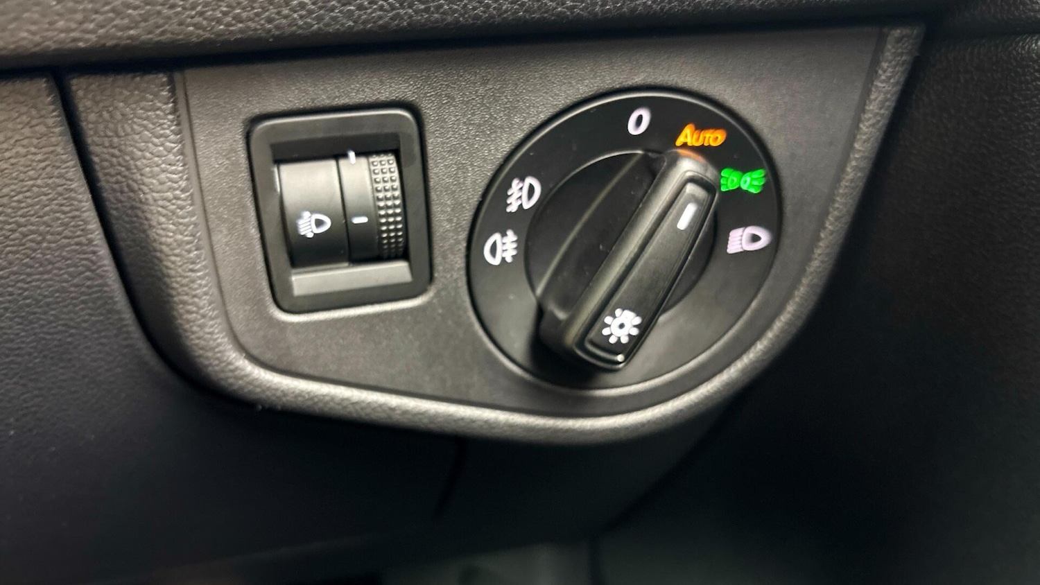 Used Volkswagen Polo 2023 for sale - 77708324: Photo 24