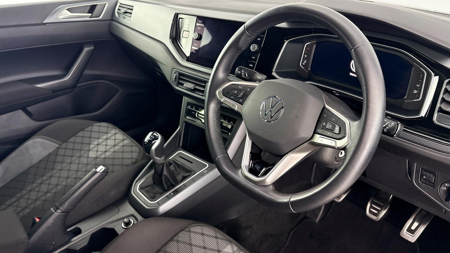 Used Volkswagen Polo 2023 for sale - 77708324: Photo 6